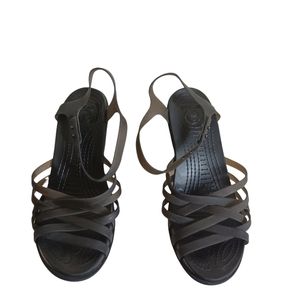 Crocs strappy heeled sandals Black size 10